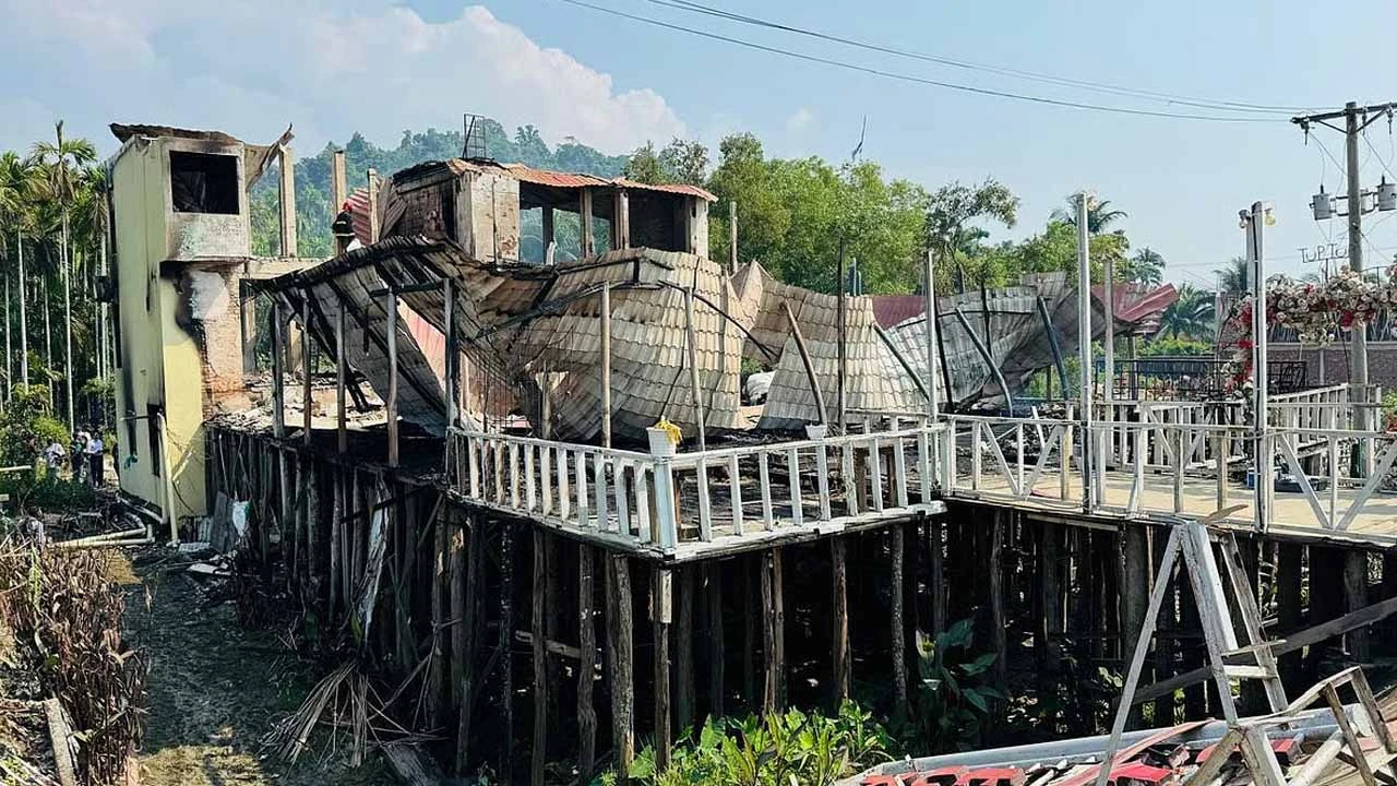 টুপটুপ রিসোর্টের মালিক দুজন, আসামি একজন