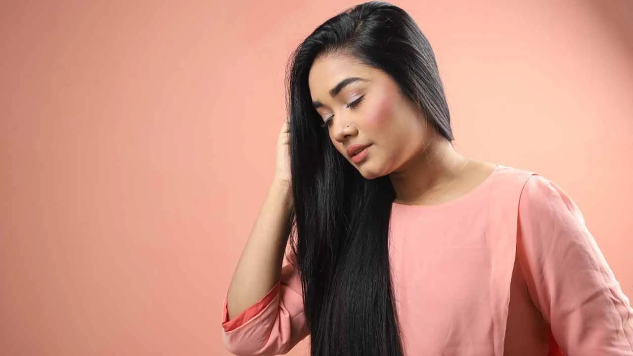 ঘন ও লম্বা চুলের জন্য খাদ্যতালিকায় রাখুন বায়োটিন সমৃদ্ধ ৭ খাবার