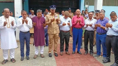 জুলাই গণঅভ্যুত্থান দিবসে দিনাজপুরে শহীদদের শ্রদ্ধা, দোয়ায় স্মরণ ঐতিহাসিক আত্মত্যাগ