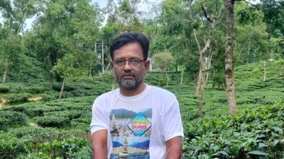 সিলেটে এসেছিলেন ঘুরতে ৫ বন্ধুঃ ফেরার পথে দুর্ঘটনায় মারা যান সাইফুল