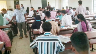 সুশৃঙ্খল ও নকলমুক্ত পরিবেশে চলছে বাউবির বিএ/বিএসএস পরীক্ষা