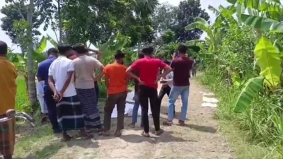 তিন বস্তায় মিলল অজ্ঞাত যুবকের ৬ টুকরো মরাদেহ