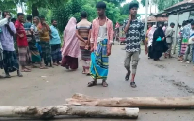 সার না পেয়ে কৃষি কর্মকর্তাকে অবরুদ্ধ