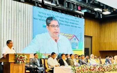 নিজ বাসভবনের ছাদের সৌরবিদ্যুৎ থেকে জাতীয় গ্রিডে ১২শ’ ইউনিট দিয়েছেন প্রধানমন্ত্রী