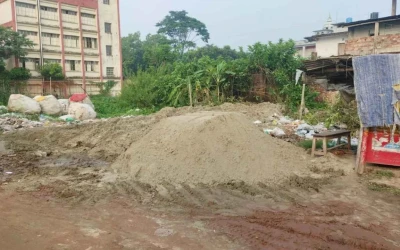 বিএনপি নেতার ভাইয়ের বিরুদ্ধে সরকারি জায়গায় বালু ফেলে দখল চেষ্টার অভিযোগ