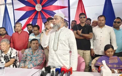 শ্রীনগরে দুর্গাপুজার মণ্ডপ পরিদর্শন করলেন এমপি শেখ আব্দুল্লাহ, জলাবদ্ধতার নিরসনের আশ্বাস