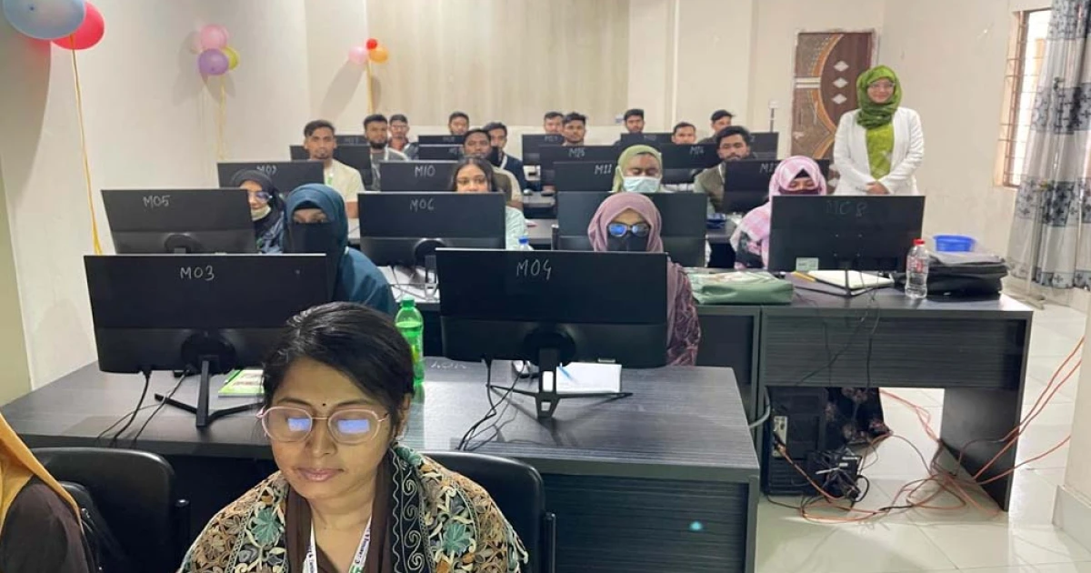 ফ্রিল্যান্সিং প্রশিক্ষণের মাধ্যমে কর্মসংস্থান সৃষ্টি