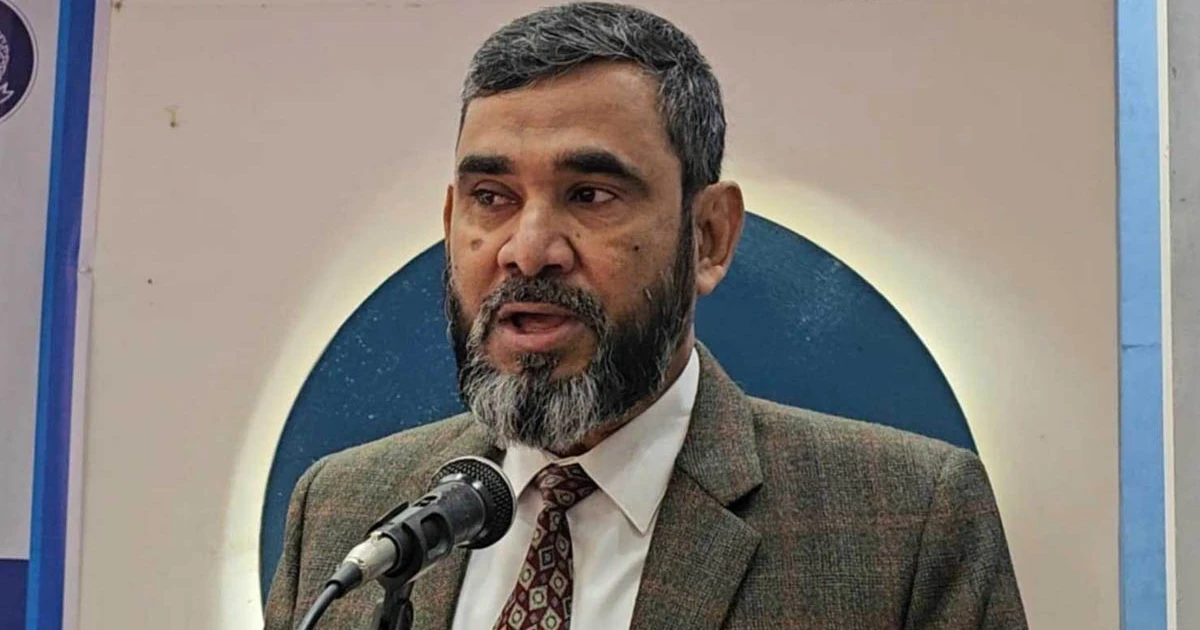 ভোটকেন্দ্রে সাংবাদিক ও পর্যবেক্ষকরা মোবাইল নিতে পারবেন