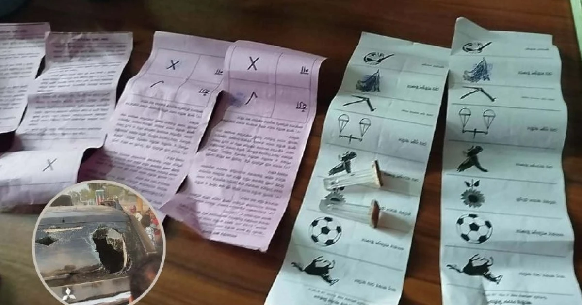 ভোটকেন্দ্র থেকে সিলমারা ব্যালট উদ্ধার, ইউএনও’র গাড়ি ভাঙচুর