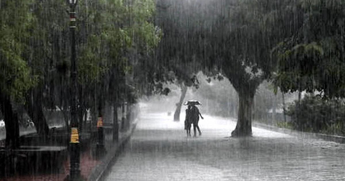 ঝড়ো হাওয়াসহ সারাদেশে বৃষ্টি ঝরবে দুদিন