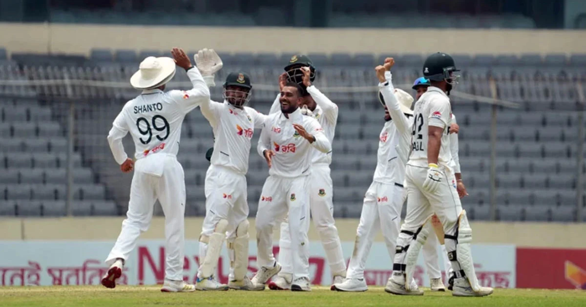 পাকিস্তানকে হোয়াইটওয়াশ করলো টাইগাররা