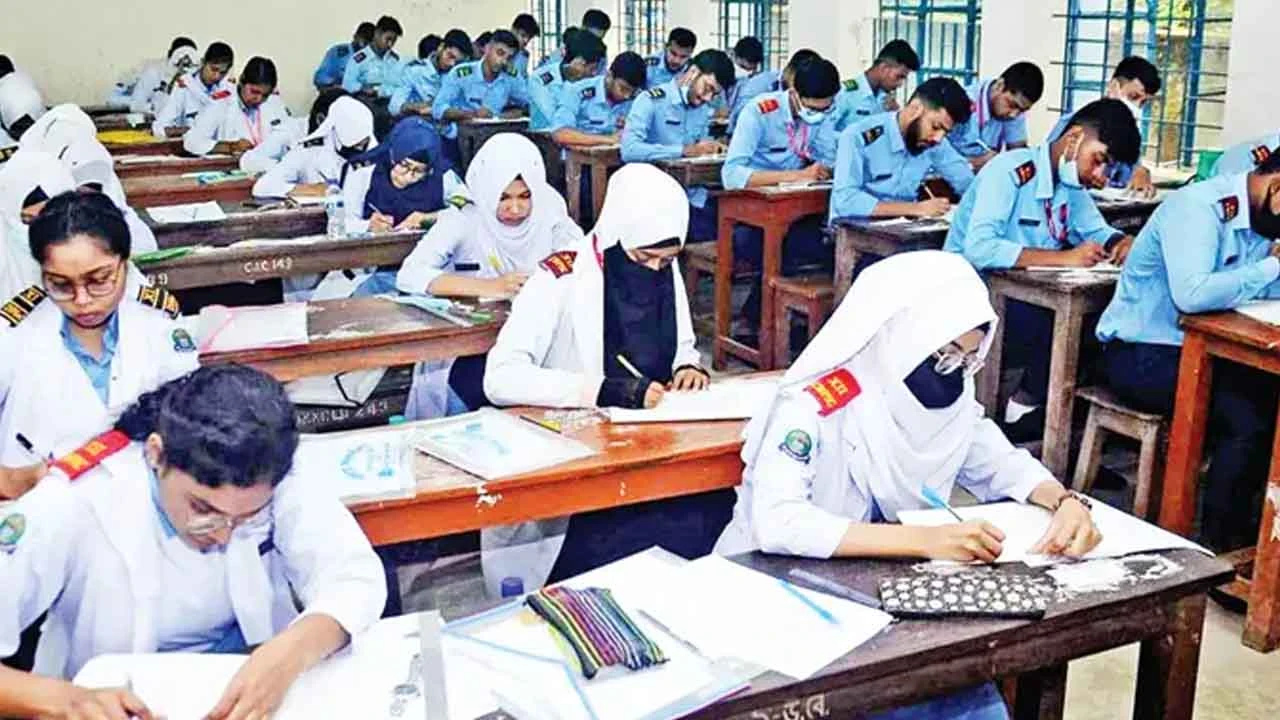 এইচএসসি পরীক্ষার্থীদের জন্য ১১ নির্দেশনা