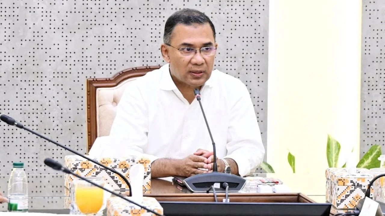‘অভাবনীয়’ উপহারের বার্তা দিয়ে প্রধানমন্ত্রীর সফর নিশ্চিত করতে চাইছে ভারত
