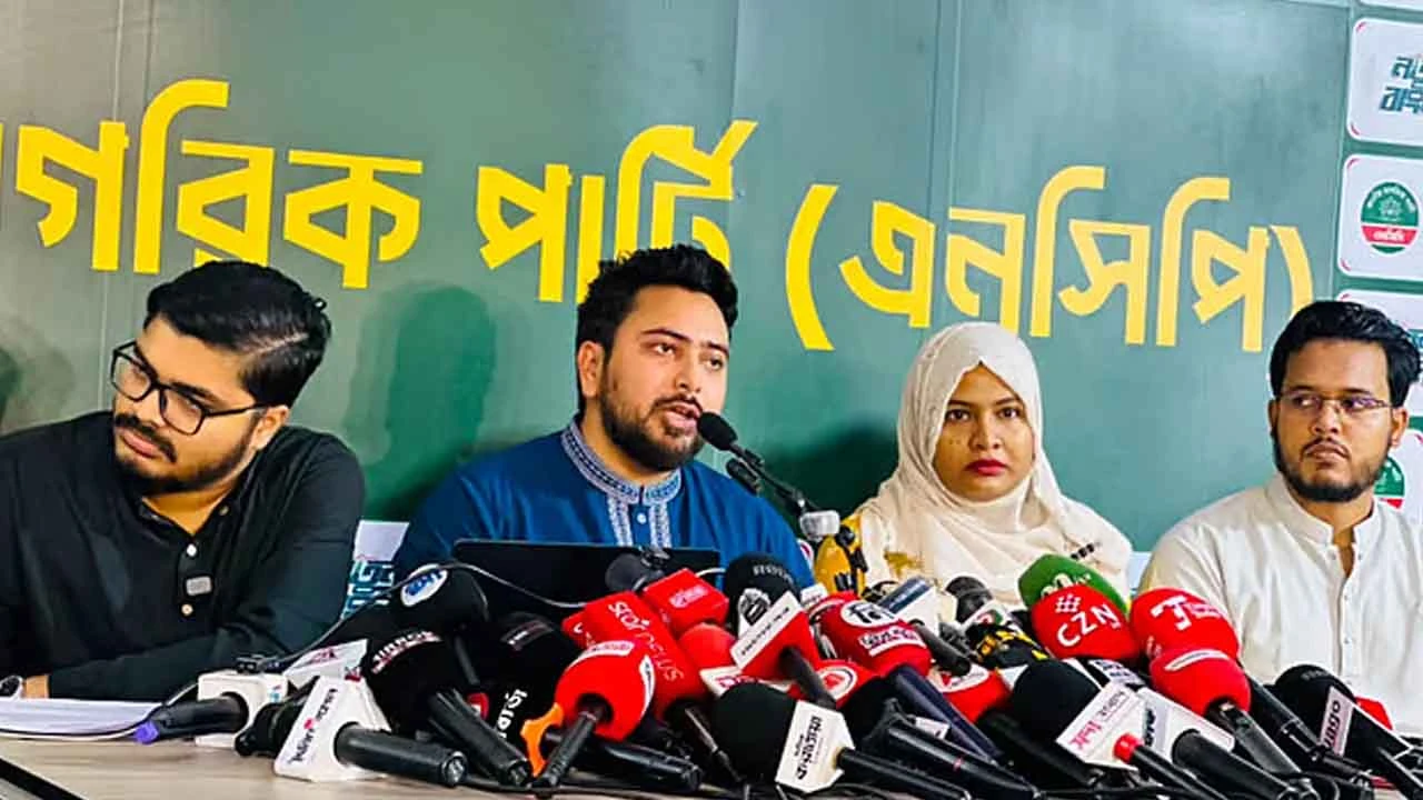 ৬ মাসে সরকার নিদারুণভাবে ব্যর্থতার পরিচয় দিয়েছে