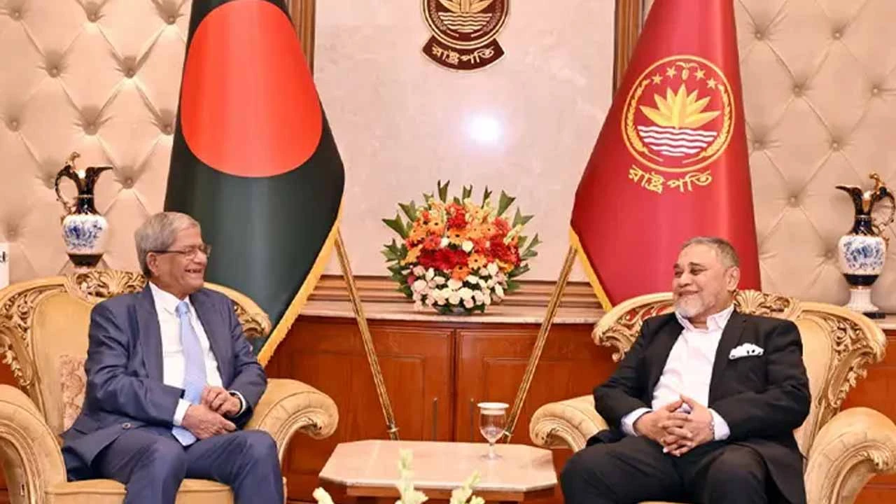 রাষ্ট্রপতির সঙ্গে ইসির প্রথম সাক্ষাৎ, কী নিয়ে আলোচনা
