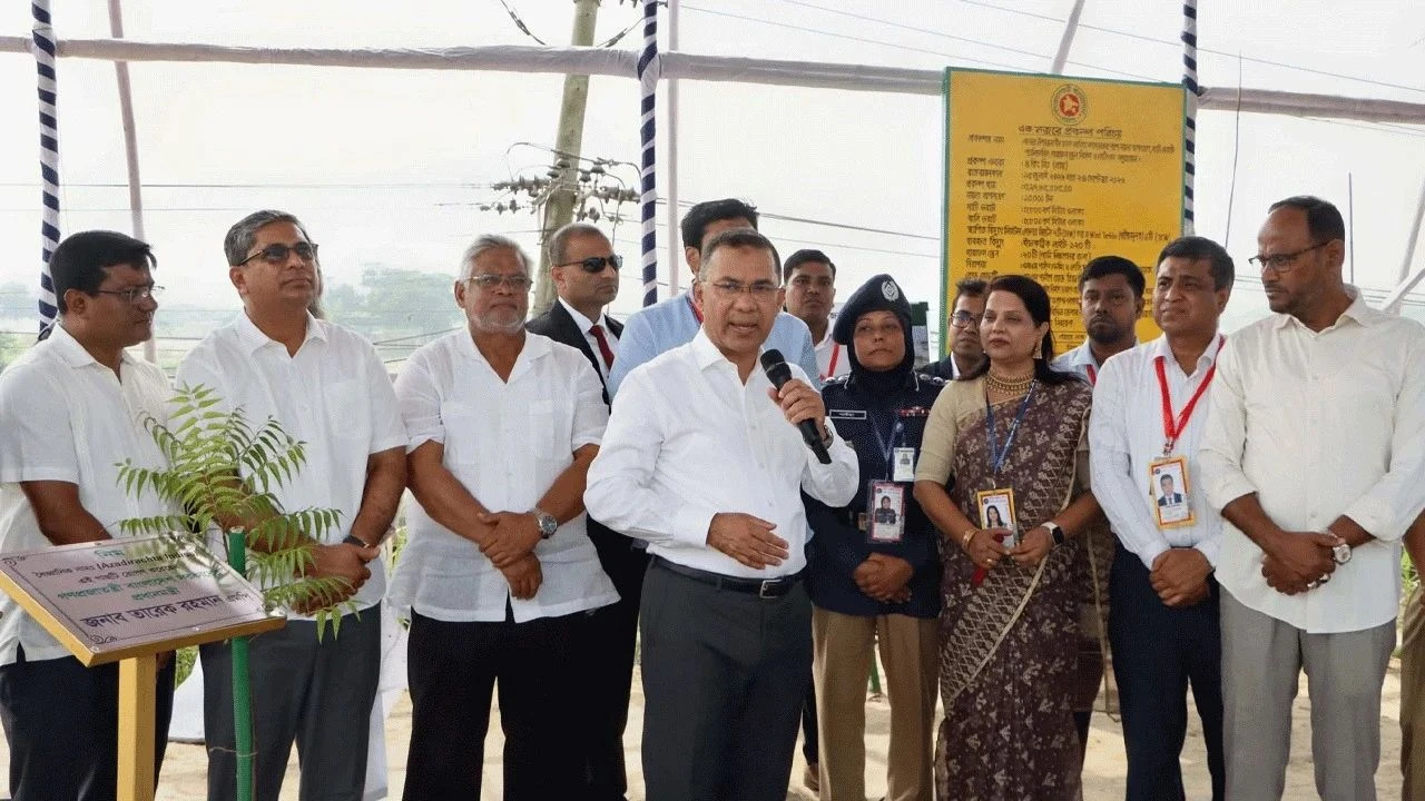 আমিনবাজারে ময়লার ভাগাড় থেকে দৃষ্টিনন্দন বাগান, প্রধানমন্ত্রীর প্রশংসা