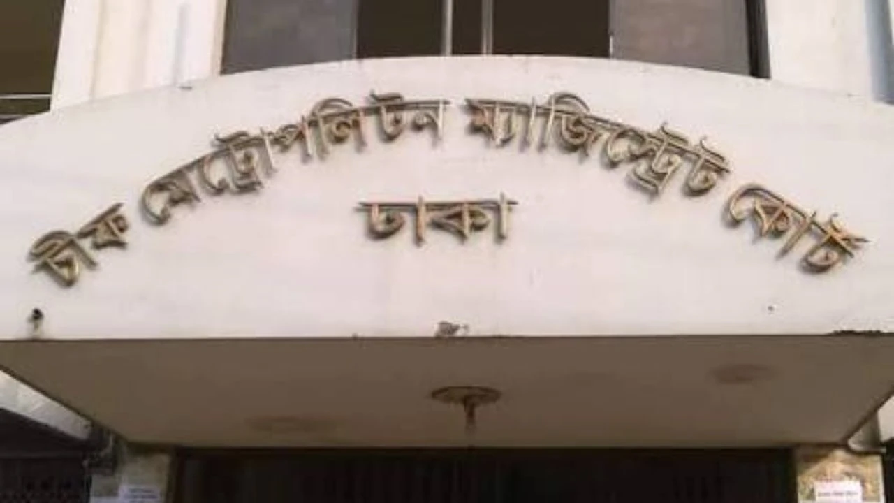 চিত্রনায়ক মান্নার স্মৃতিবিজড়িত গাড়িতে আগুন, ২ জন কারাগারে