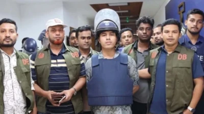 ৫ দিনের রিমান্ডে ডেভিড ইমন
