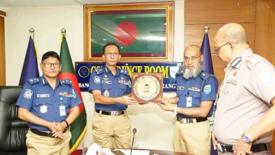 রংপুর রেঞ্জের শ্রেষ্ঠ জেলা পঞ্চগড় : বিভিন্ন ব্যাক্তি সংগঠন পুলিশ সুপারকে অভিনন্দন ও শুভেচ্ছা জানিয়েছেন
