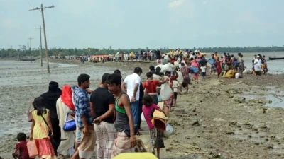 রোহিঙ্গাদের ‘রাখাইনের বাঙালি’ দাবি করে মিয়ানমারের বিবৃতি কী বার্তা দিচ্ছে‌