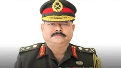 সাবেক সেনাপ্রধান আজিজকে ফেরাতে ইন্টারপোলে চিঠি