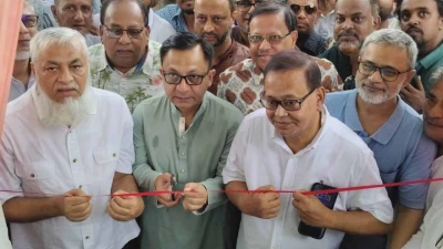 জেলা মন্ত্রীতে সমন্বয়হীনতার শঙ্কা দেখছেন না বাণিজ্যমন্ত্রী মুক্তাদির