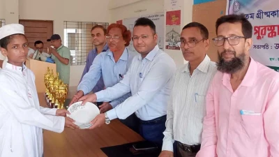 ভাণ্ডারিয়া ও কাউখালীতে ৫৩তম গ্রীষ্মকালীন ক্রীড়া প্রতিযোগিতার সমাপনী ও পুরস্কার বিতরণ