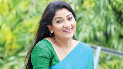 হঠাৎ কেন ক্ষমা চাইলেন দীপা খন্দকার