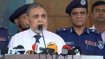 স্থানীয় নির্বাচনে পুলিশকে বেআইনি নির্দেশনা দেবে না ইসি: সিইসি