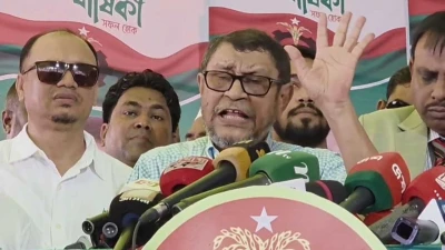 ডেঙ্গু প্রতিরোধে সবাইকে বাড়ির আঙিনায় পরিষ্কার পরিচ্ছন্ন রাখতে হবে- স্বাস্থ্যমন্ত্রী