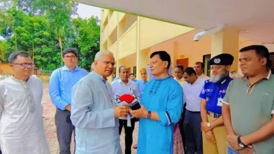 পঞ্চগড়ে মন্ত্রী ডা. আবু জাফর মো. জাহিদ হোসেনকে বিএনপির নেতাকর্মীদের শুভেচ্ছা