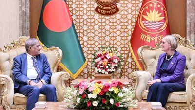 শিক্ষা, মানবসম্পদ উন্নয়ন, বিনিয়োগ ও প্রযুক্তি খাতে যুক্তরাজ্যের সহযোগিতা চাইলেন রাষ্ট্রপতি
