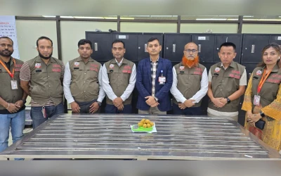 বিমানবন্দরের ওয়াশরুমের কমোডের ট্যাংকে ‘স্বর্ণের গুপ্তভাণ্ডার’!