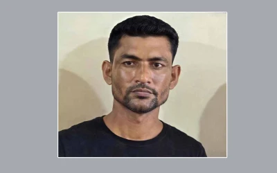 কবুতরের ঘরে এসি বিছানা, চারদিকে সিসি ক্যামেরার জাল