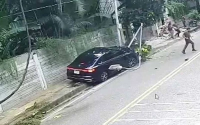 ফুটপাতে গাড়িচাপা: সেই কিশোর চালক অবশেষে গ্রেপ্তার
