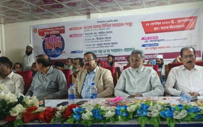 ভালুকা সরকারি কলেজে উৎসবমুখর পরিবেশে নবীন বরণ অনুষ্ঠিত