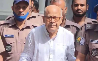 কাঠগড়ায় ক্ষোভে ফেটে পড়লেন সাবেক মন্ত্রী