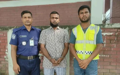 দিনাজপুরে মৃত্যুদণ্ডপ্রাপ্ত ওয়ারেন্টভুক্ত আসামী ইমন হোসেন গ্রেপ্তার