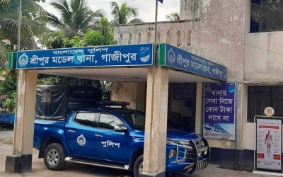 অন্তঃসত্ত্বা স্ত্রীকে হত্যার পর ৯৯৯-এ ফোন, আটক স্বামী