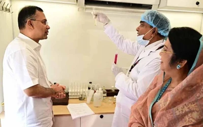 খাদ্য পরীক্ষার ল্যাব পরিদর্শন করলেন প্রধানমন্ত্রী