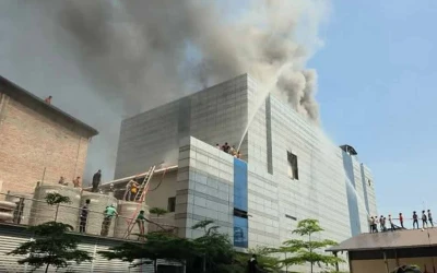 ২১ ইউনিটের ৪ ঘন্টার চেষ্টায় টঙ্গীর ড্রাগ কোম্পানির আগুন নিয়ন্ত্রণে