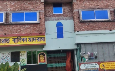 যশোরে মাদ্রাসা পরিচালকের বিরুদ্ধে দুই ছাত্রীকে নিপীড়নের অভিযোগ